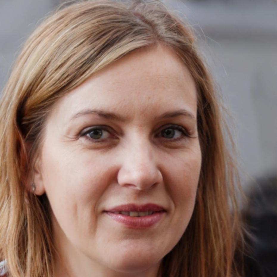 Directrice administrative témoignant de son expérience de formation